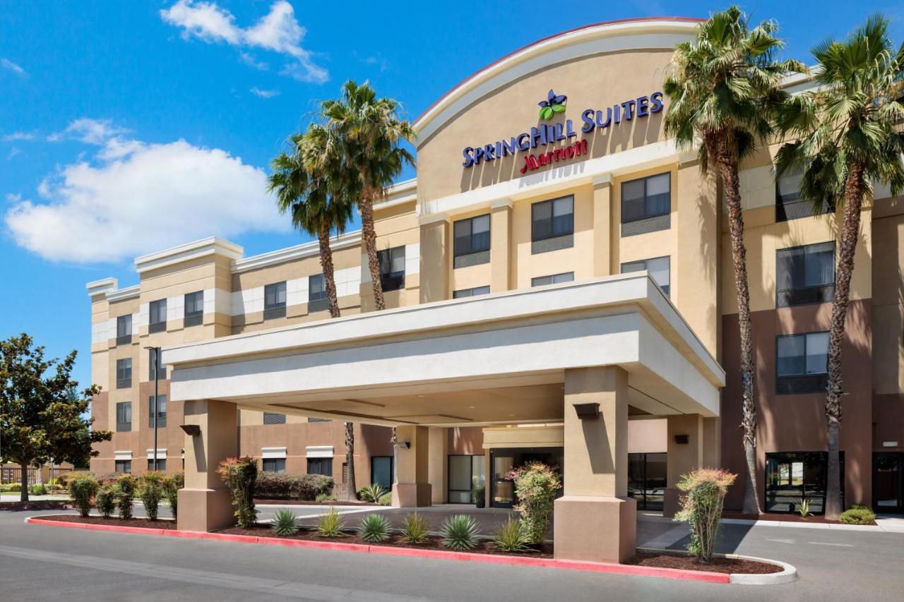 Springhill Fresno